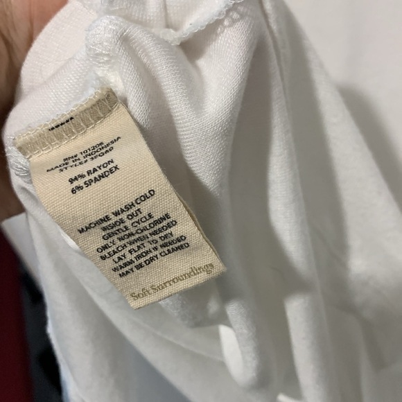 Soft Surroundings Women's White Long Sleeve Top - Picture 5 of 5